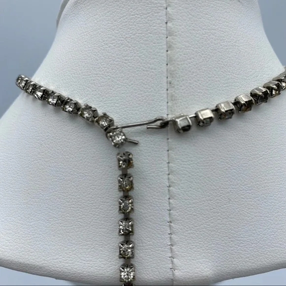 Vintage Clear Rhinestone Faux Diamond Ornate Choker Necklace - Picture 4 of 13